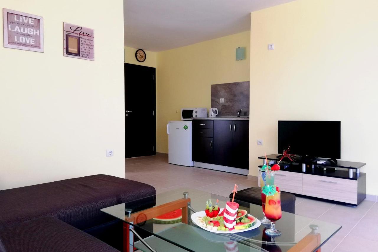 Apartment House Black Sea *